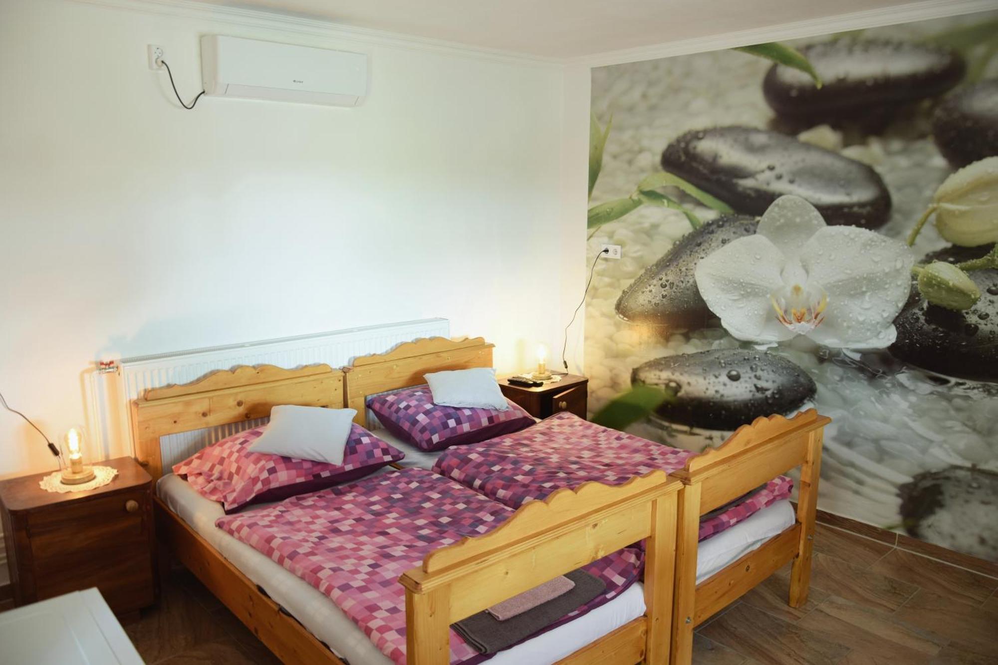 Anna Apartman Apartment Maroslele Exterior photo