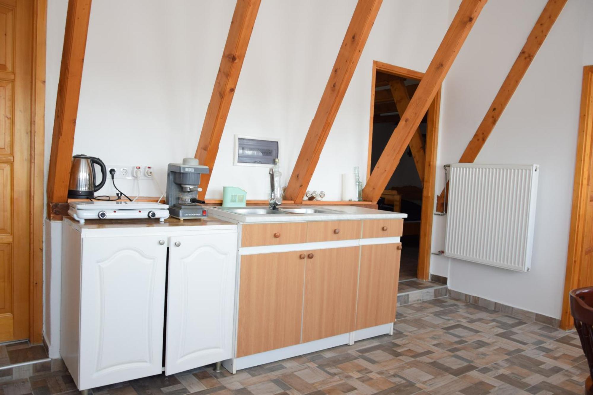 Anna Apartman Apartment Maroslele Exterior photo
